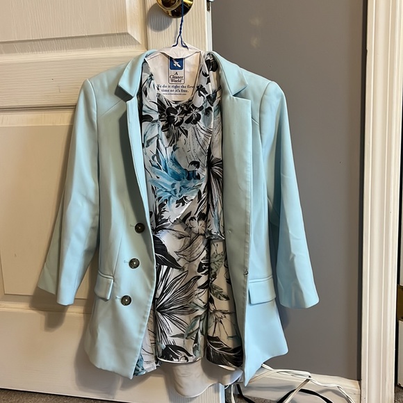 WHBM shell - Picture 9 of 9